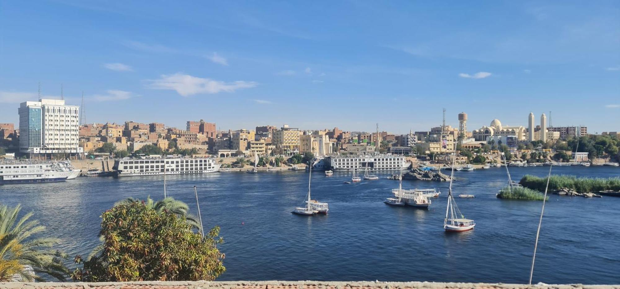 La Terrace Hotel Aswan Exterior photo