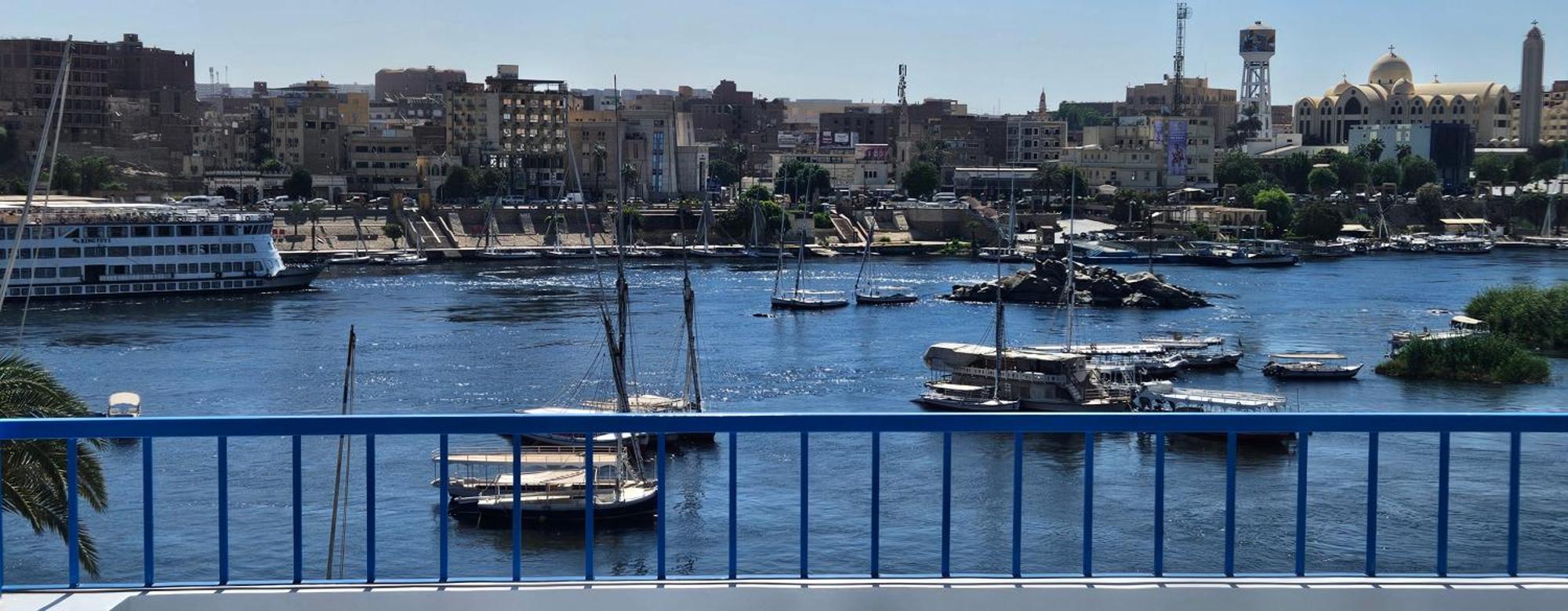 La Terrace Hotel Aswan Exterior photo